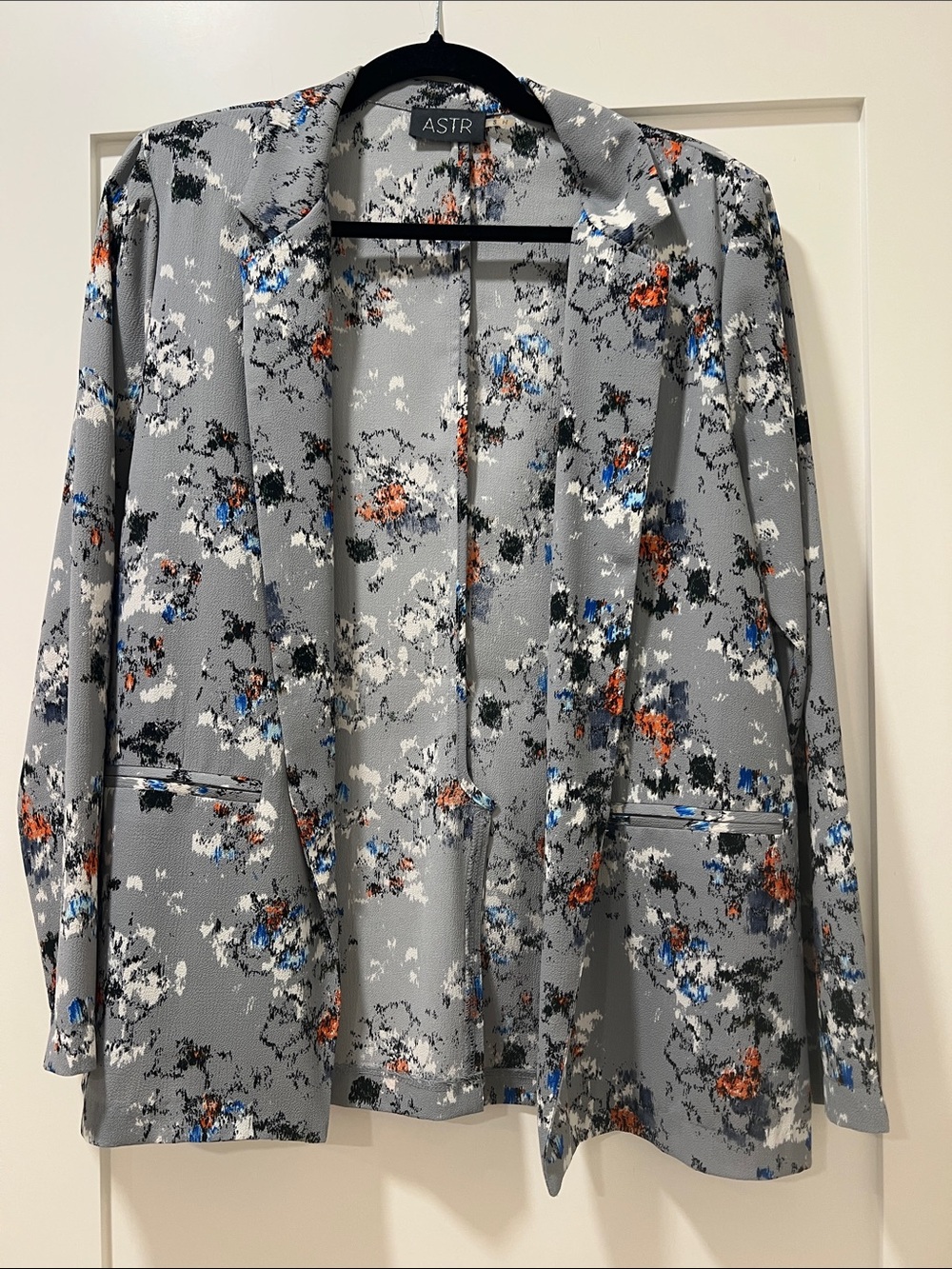 ASTR Gray Open-Front Blazer with Blue and Orange Floral Accents